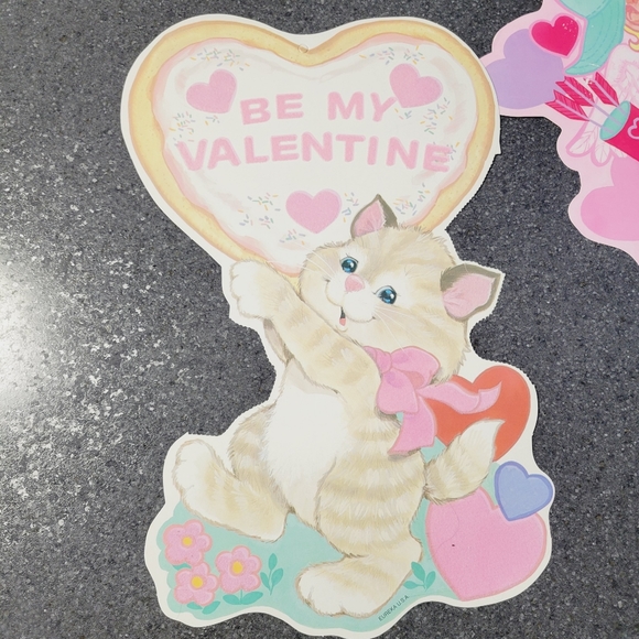 Valentines Cutouts Vintage Eureka with Felt Embellishments Set of 6 - Picture 6 of 13